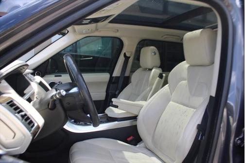 2017 Land Rover Range Rover Sport 3.0L Supercharged HSE