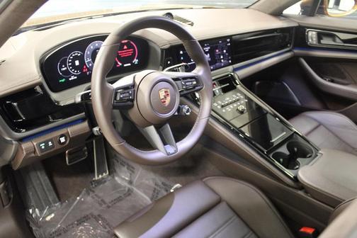 2025 Porsche Panamera GTS