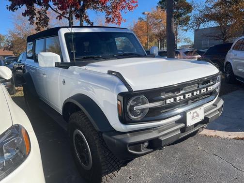 2023 Ford Bronco Outer Banks