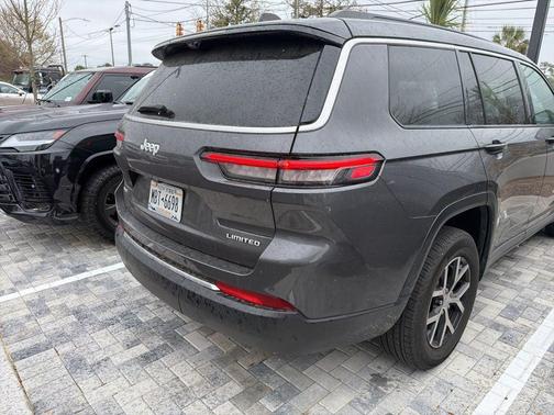 Baltic Gray Metallic Clearcoat 2024 Jeep Grand Cherokee L Limited