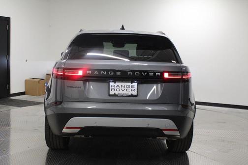 Arroios Grey Metallic 2025 Land Rover Range Rover Velar P250 S