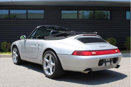 1998 Porsche 911 Carrera Cabriolet