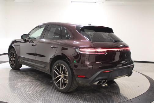 2024 Porsche Macan 