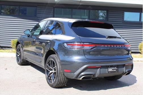 2024 Porsche Macan Base