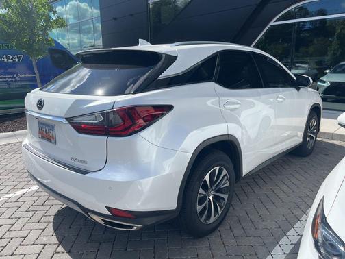 Eminent White Pearl 2022 Lexus RX 350 Base