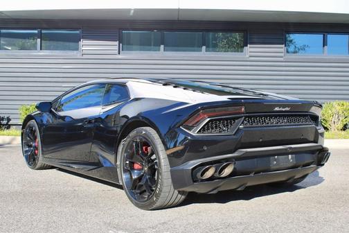 2016 Lamborghini Huracan LP580-2