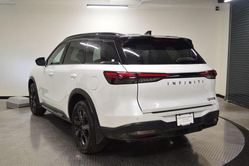 Radiant White/Black Obsidian 2026 INFINITI QX60 AUTOGRAPH