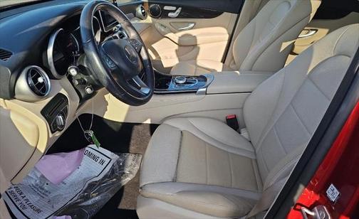 2019 Mercedes-Benz GLC 300 Base