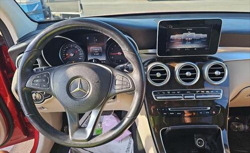 2019 Mercedes-Benz GLC 300 Base