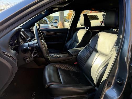 2017 INFINITI Q50 3.0t RED SPORT 400