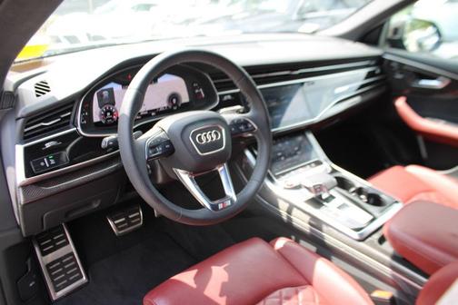 2023 Audi SQ8 4.0T Premium Plus