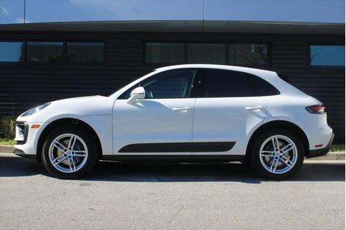 2024 Porsche Macan Base