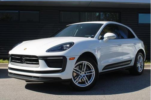 2024 Porsche Macan Base