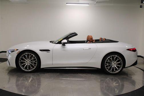 2024 Mercedes-Benz AMG SL 43 Base