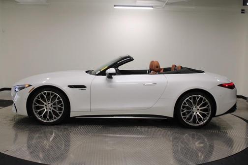 2024 Mercedes-Benz AMG SL 43 Base