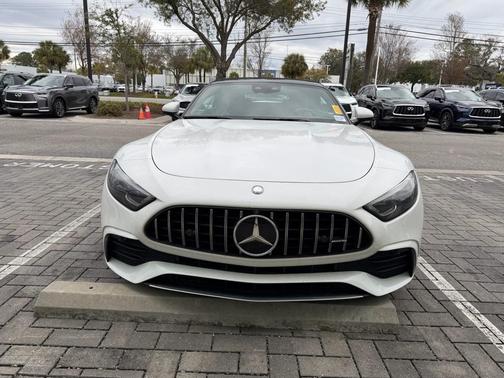 2024 Mercedes-Benz AMG SL 43 Base