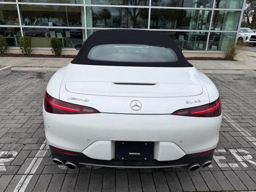 2024 Mercedes-Benz AMG SL 43 Base