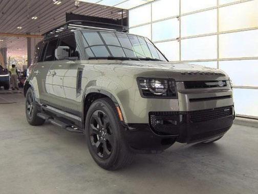 2022 Land Rover Defender 110 X-Dynamic HSE