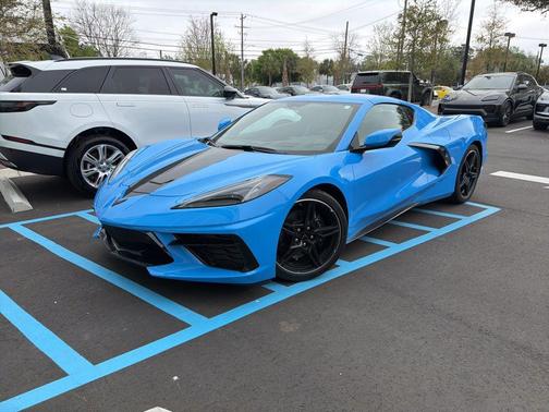 Rapid Blue 2021 Chevrolet Corvette Stingray w/2LT