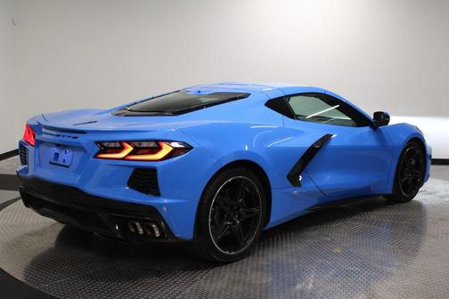 Rapid Blue 2021 Chevrolet Corvette Stingray w/2LT