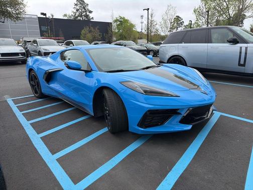 Rapid Blue 2021 Chevrolet Corvette Stingray w/2LT