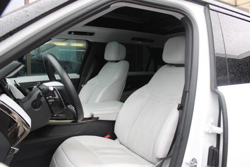2024 Land Rover Range Rover Sport SE