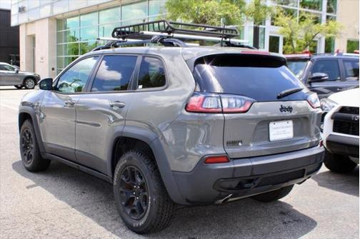 2022 Jeep Cherokee X 4x4