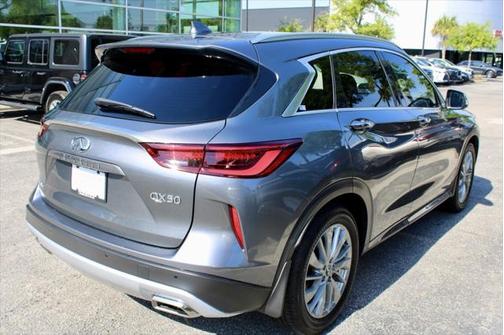 2024 INFINITI QX50 LUXE