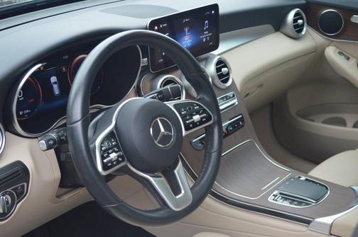 2022 Mercedes-Benz GLC 300 4MATIC