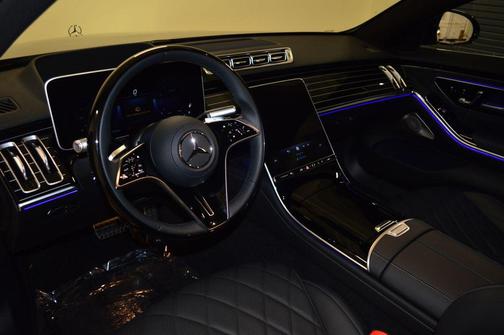 Obsidian Black Metallic 2025 Mercedes-Benz S-Class 4MATIC