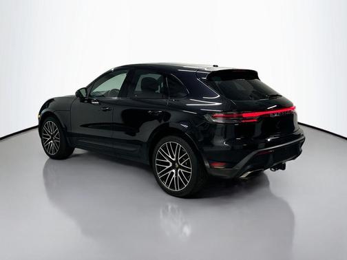 Jet Black Metallic 2025 Porsche Macan Macan