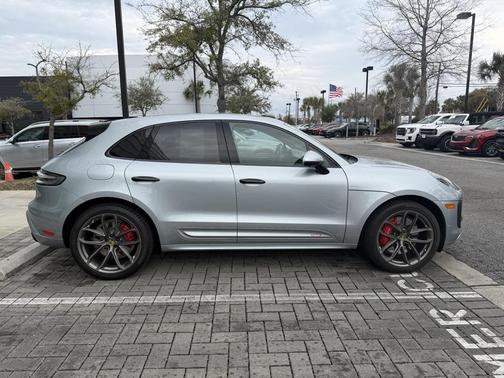 2023 Porsche Macan GTS