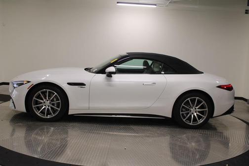 2024 Mercedes-Benz AMG SL 43 Base