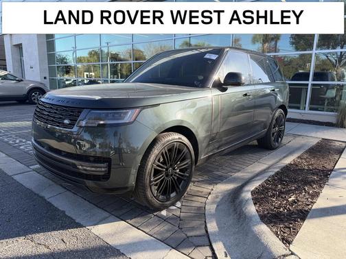 2025 Land Rover Range Rover P400 SE