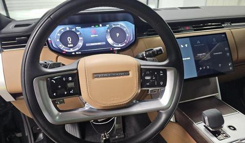 2025 Land Rover Range Rover P400 SE