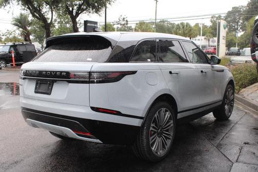 2025 Land Rover Range Rover Velar P250 SE R-Dynamic