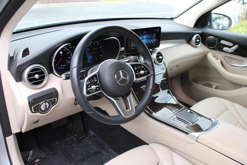 2022 Mercedes-Benz GLC 300 4MATIC