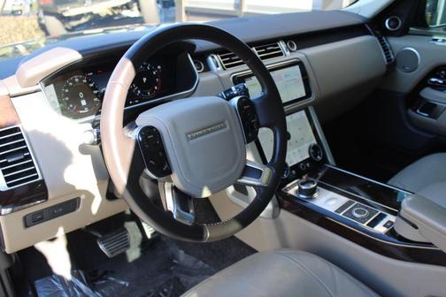 2022 Land Rover Range Rover P525 Westminster