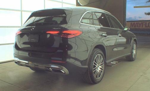 Graphite Grey Metallic 2025 Mercedes-Benz GLC 300 4MATIC