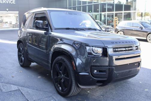 2022 Land Rover Defender X-Dynamic SE