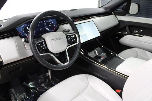 2024 Land Rover Range Rover Sport SE