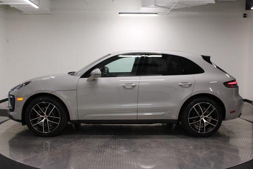 Chalk 2026 Porsche Macan Macan