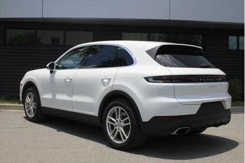 2024 Porsche Cayenne