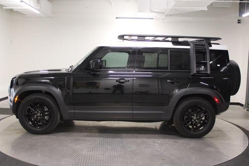 Santorini Black Metallic 2025 Land Rover Defender 110 P300