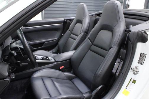 2021 Porsche 911 Carrera 4S Cabriolet