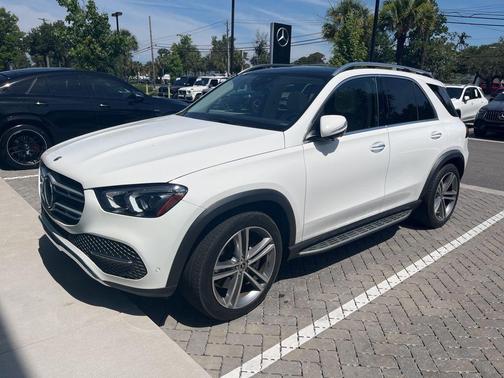 Polar White 2022 Mercedes-Benz GLE 450 4MATIC
