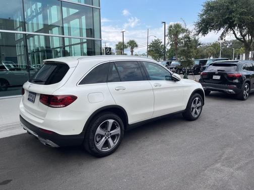 2022 Mercedes-Benz GLC 300 Base