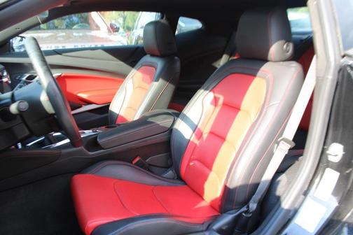 2023 Chevrolet Camaro 2LT