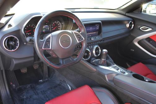 2023 Chevrolet Camaro 2LT