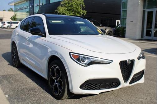 2022 Alfa Romeo Stelvio Ti
